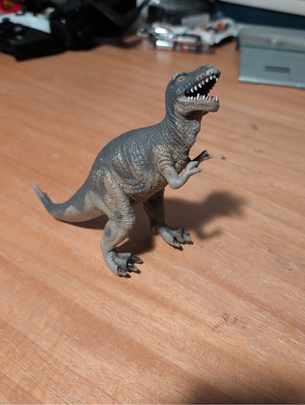 2000 Animal Planet Tyrannosaurus T-Rex Dinosaur Toy Figure